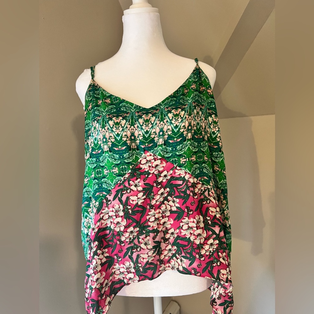 BCBG floral top